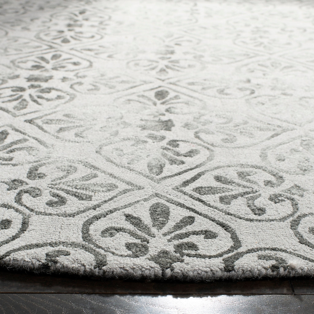 safavieh clearance dip dye ddy101a grey rug
