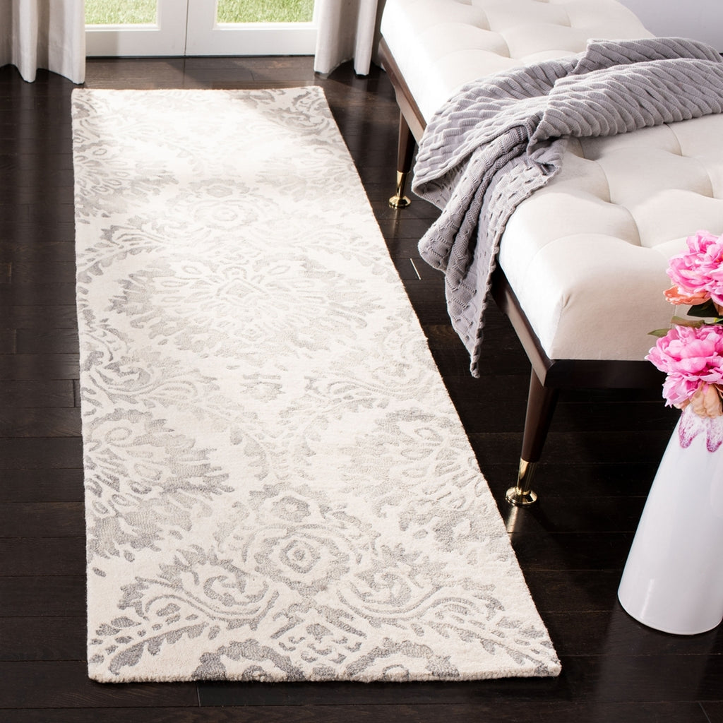 safavieh clearance dip dye ddy210g silver rug