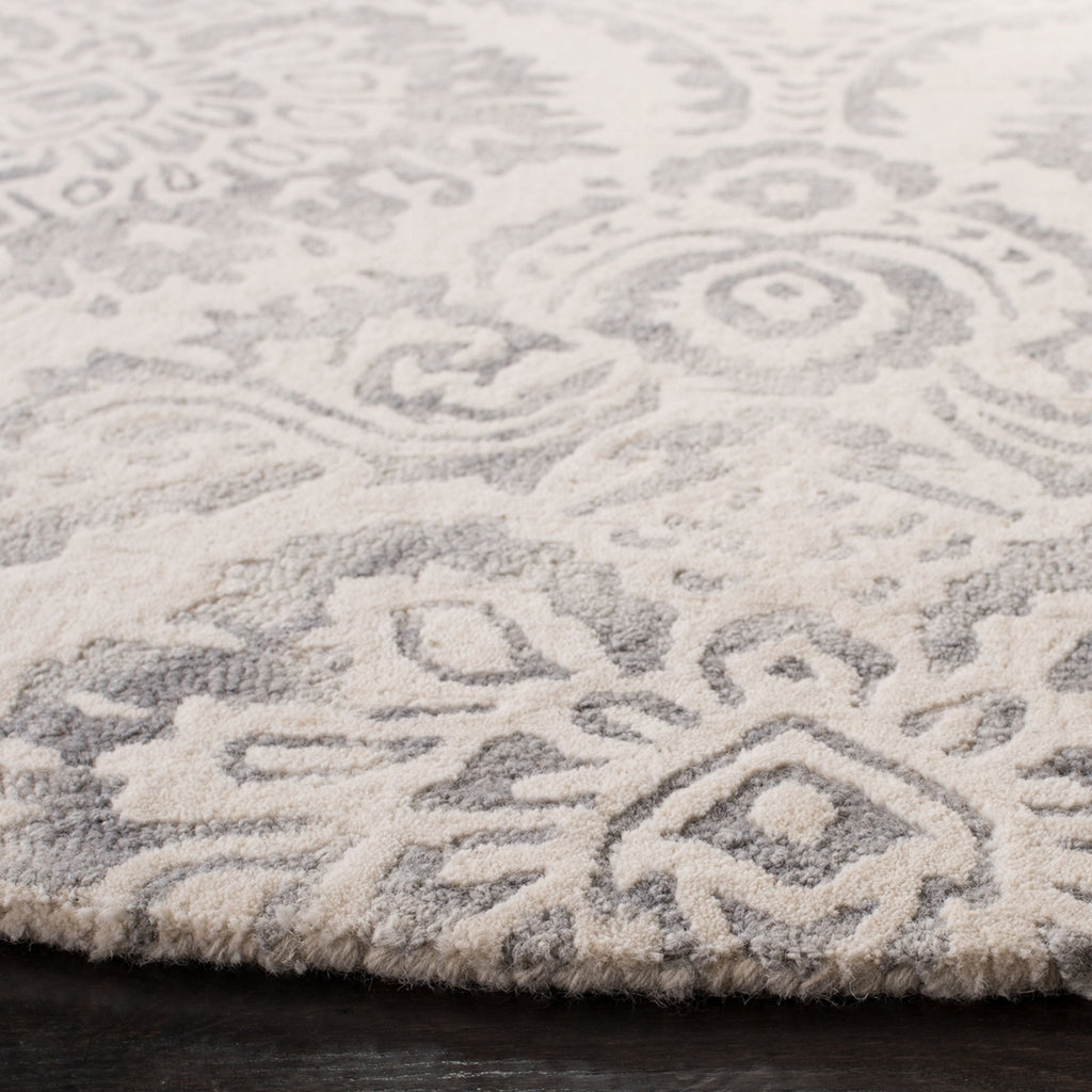 safavieh clearance dip dye ddy210g silver rug