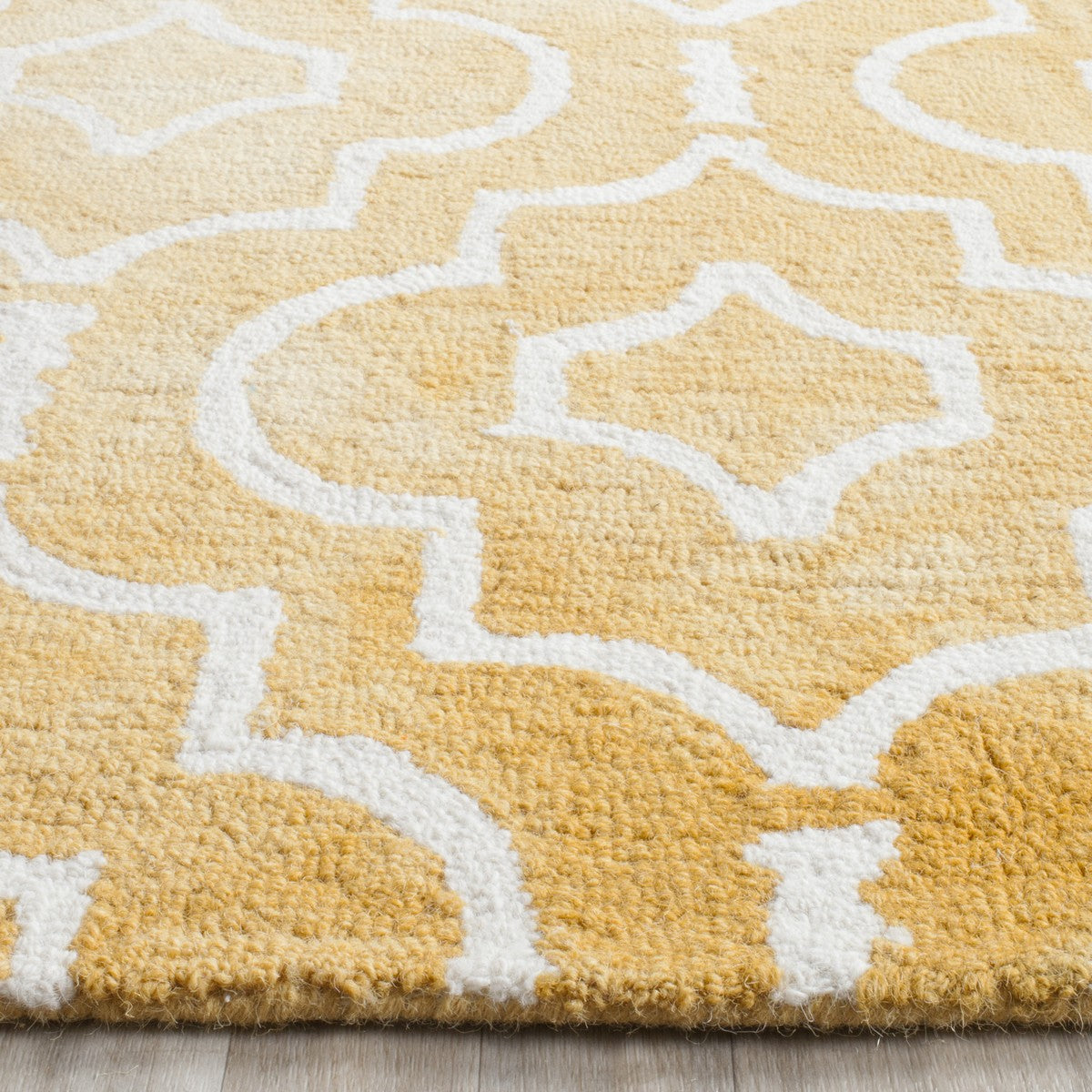 safavieh clearance dip dye ddy538h gold rug