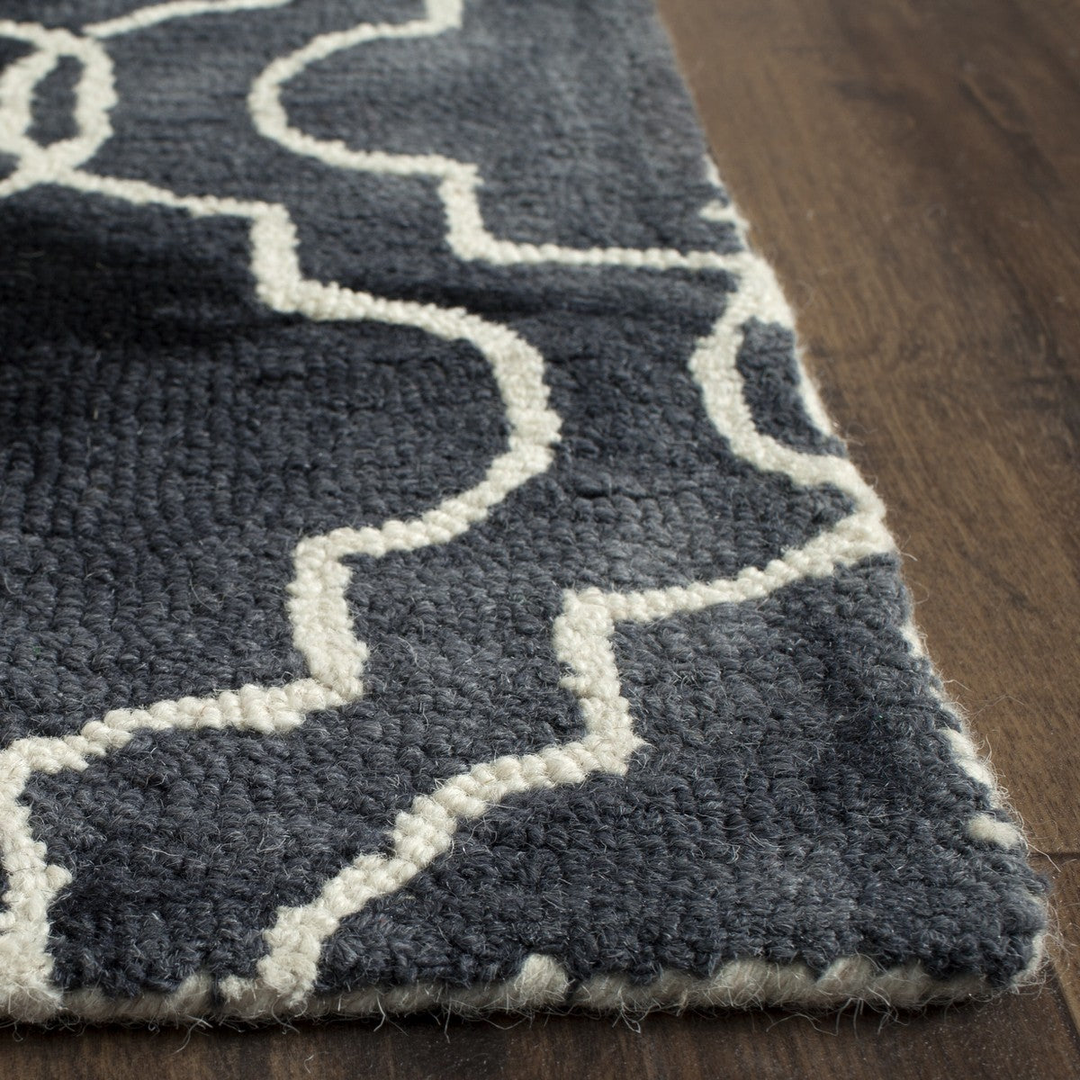 safavieh clearance dip dyes ddy676j graphite rug
