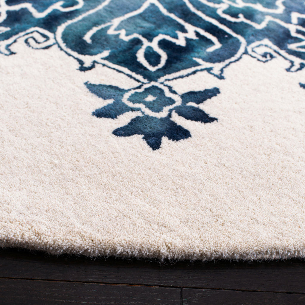 safavieh clearance dip dye ddy701m ivory rug