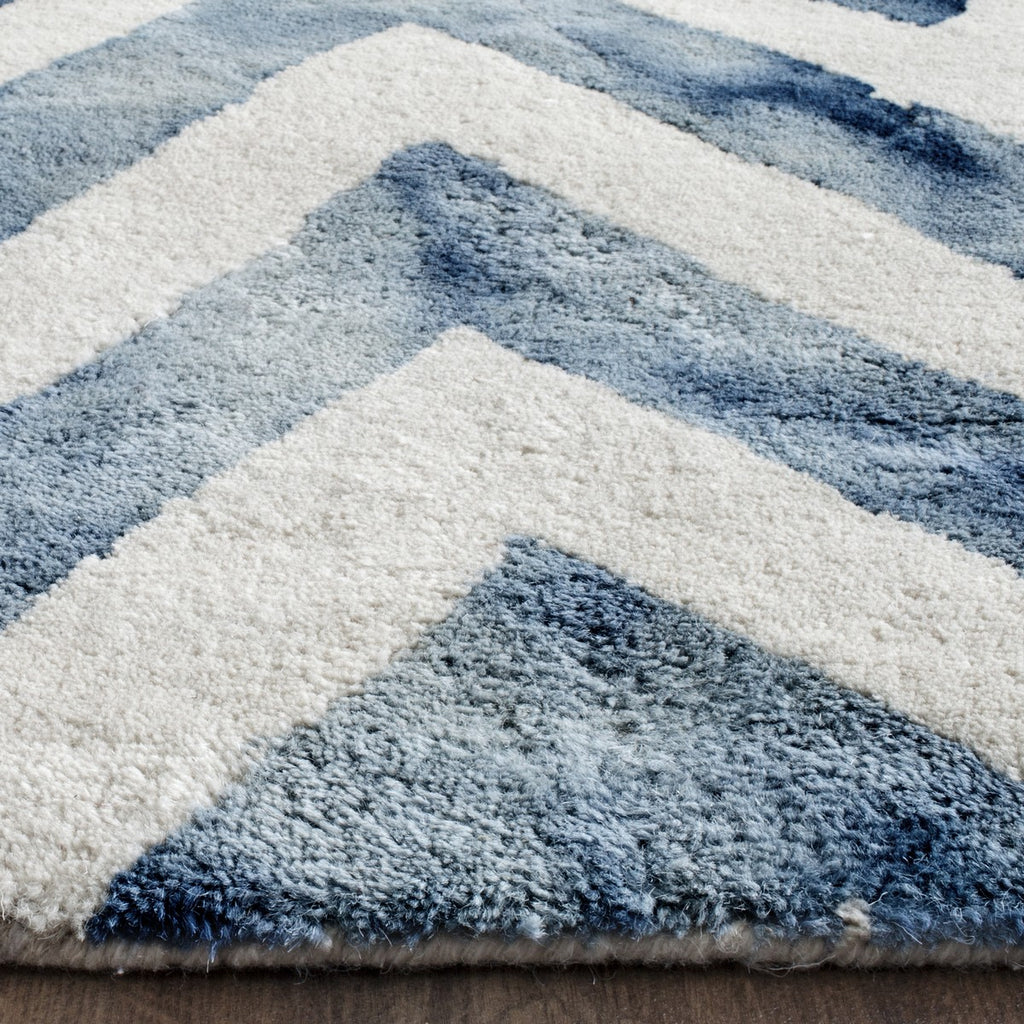 safavieh clearance dip dye ddy715p ivory rug