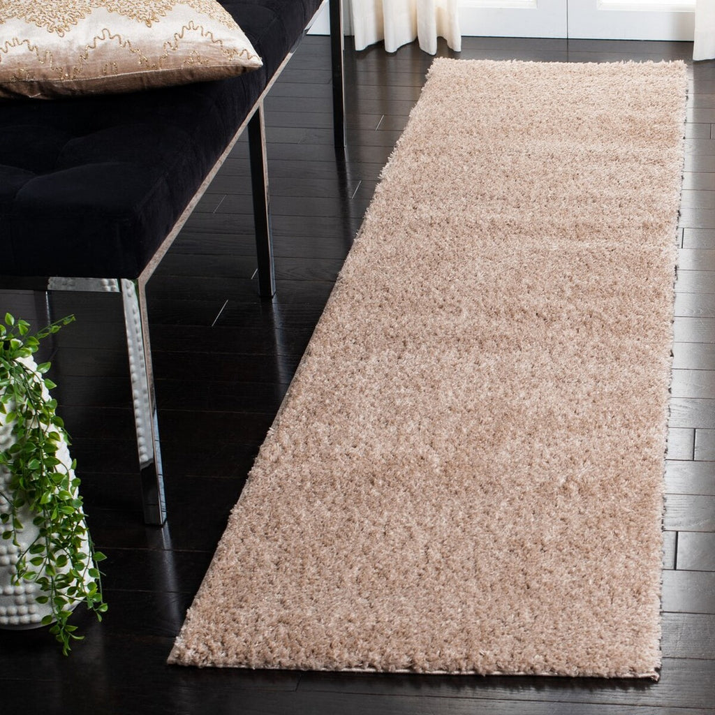 safavieh clearance decora shaggy des101 1047 tan rug