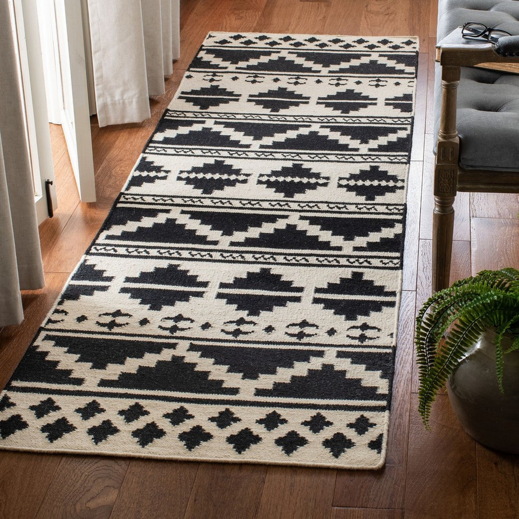 safavieh clearance dhurries dhu110a black rug