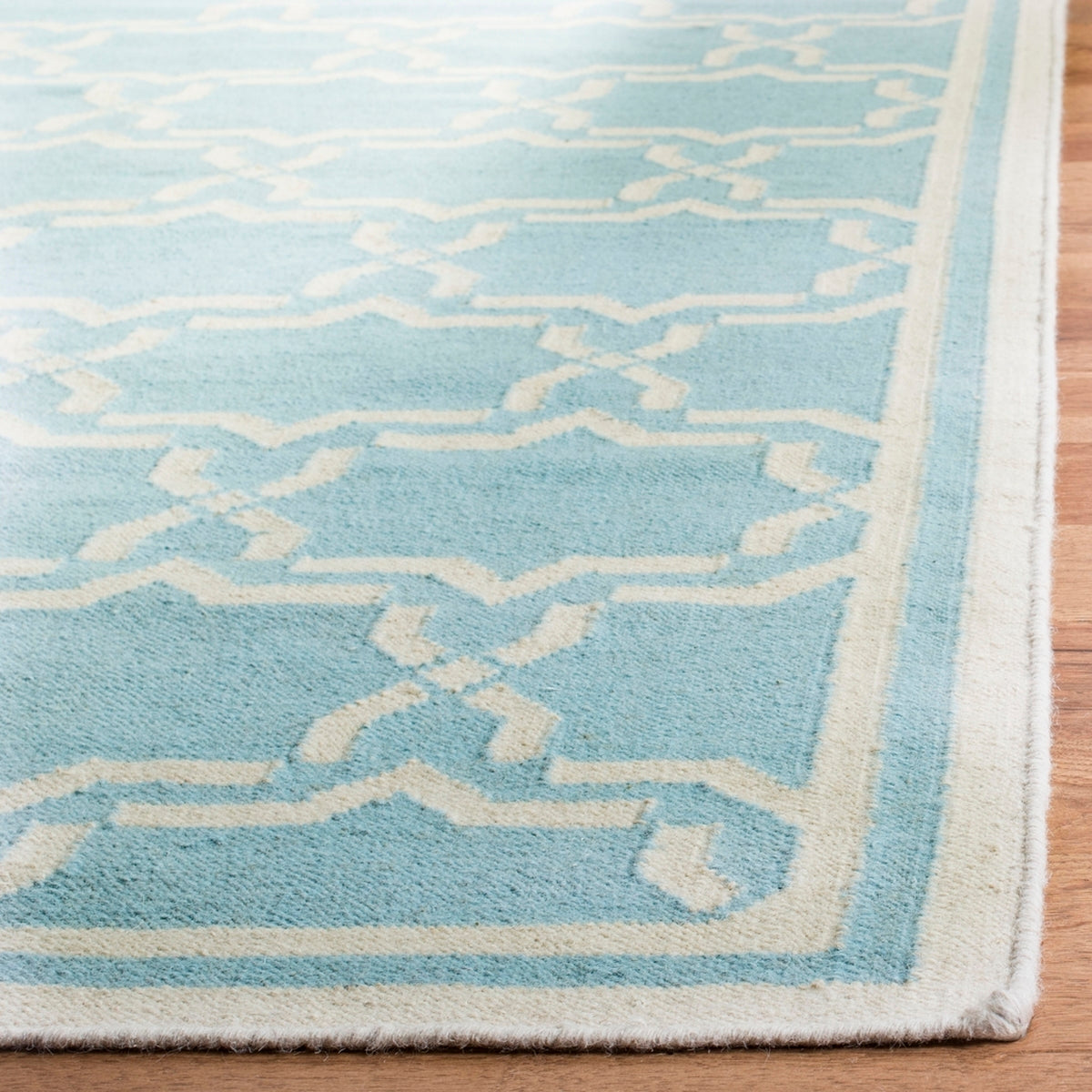 safavieh clearance dhurries dhu545b light blue rug