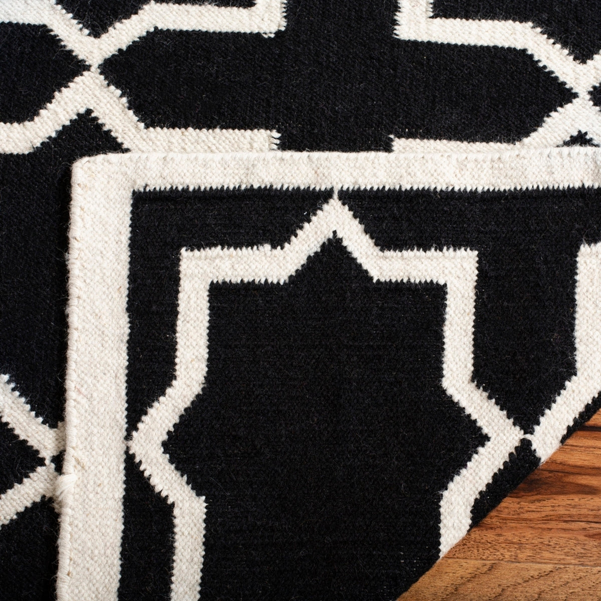 safavieh clearance dhurries dhu549l black rug