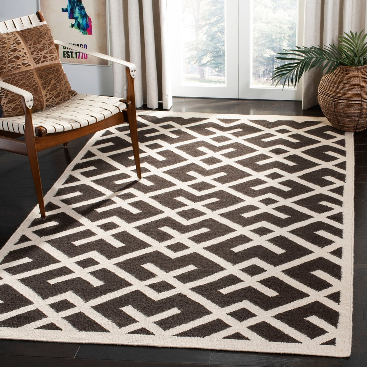 safavieh clearance dhurries dhu552c chocolate rug