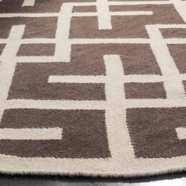 safavieh clearance dhurries dhu552c chocolate rug