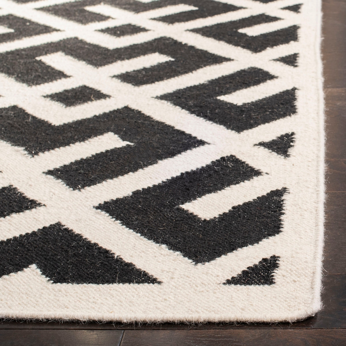 safavieh clearance dhurries dhu552l black rug