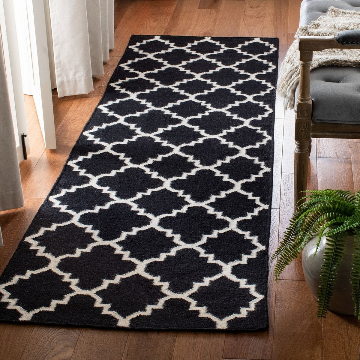 safavieh clearance dhurries dhu554l black rug