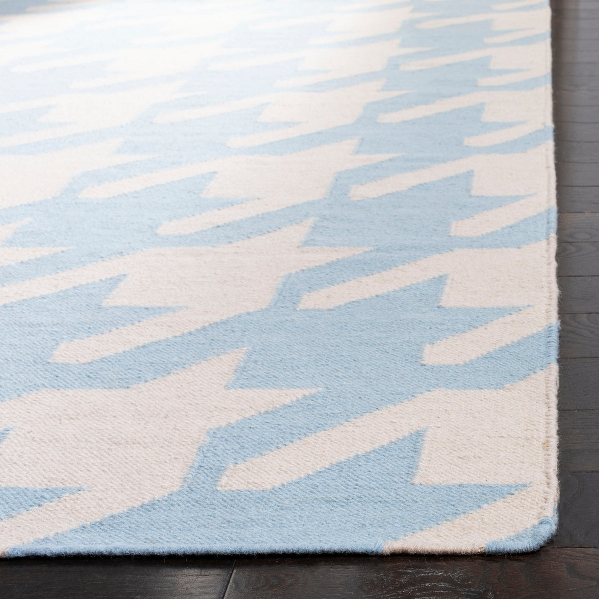 safavieh clearance dhurries dhu570b light blue rug