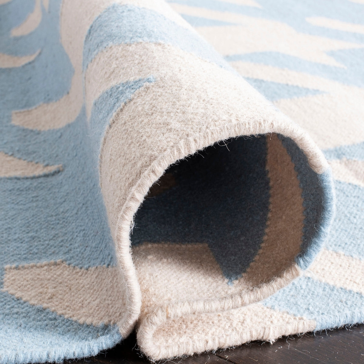 safavieh clearance dhurries dhu570b light blue rug