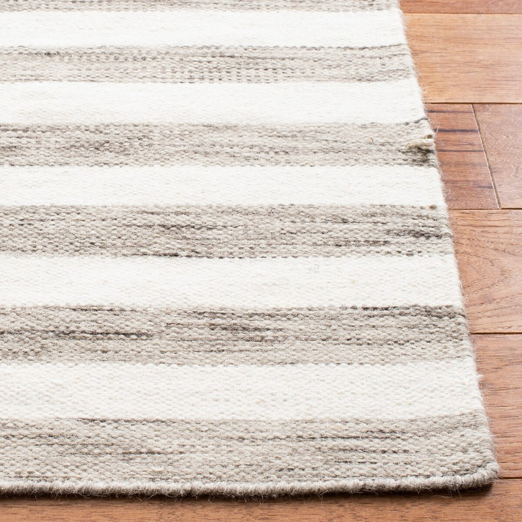 safavieh clearance dhurries dhu575e brown rug