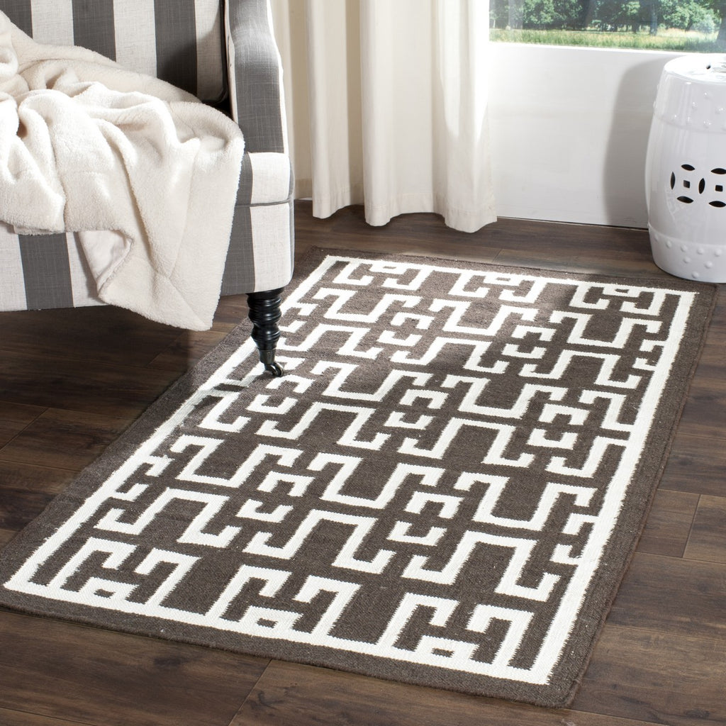 safavieh clearance dhurries dhu621c chocolate rug