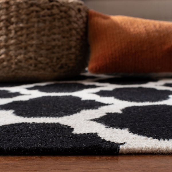 safavieh clearance dhurries dhu623a black rug