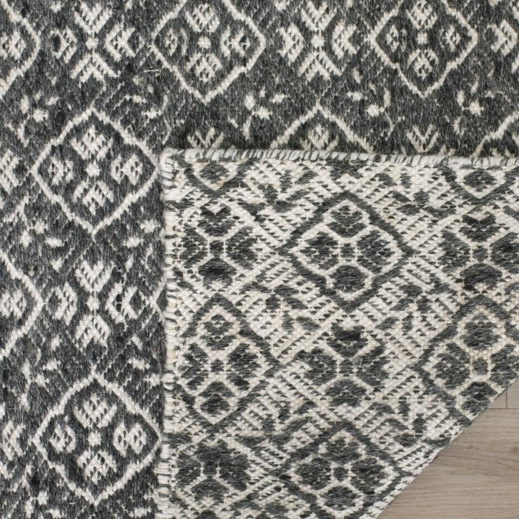Safavieh Clearance Kilim KLM721C Ivory Rug