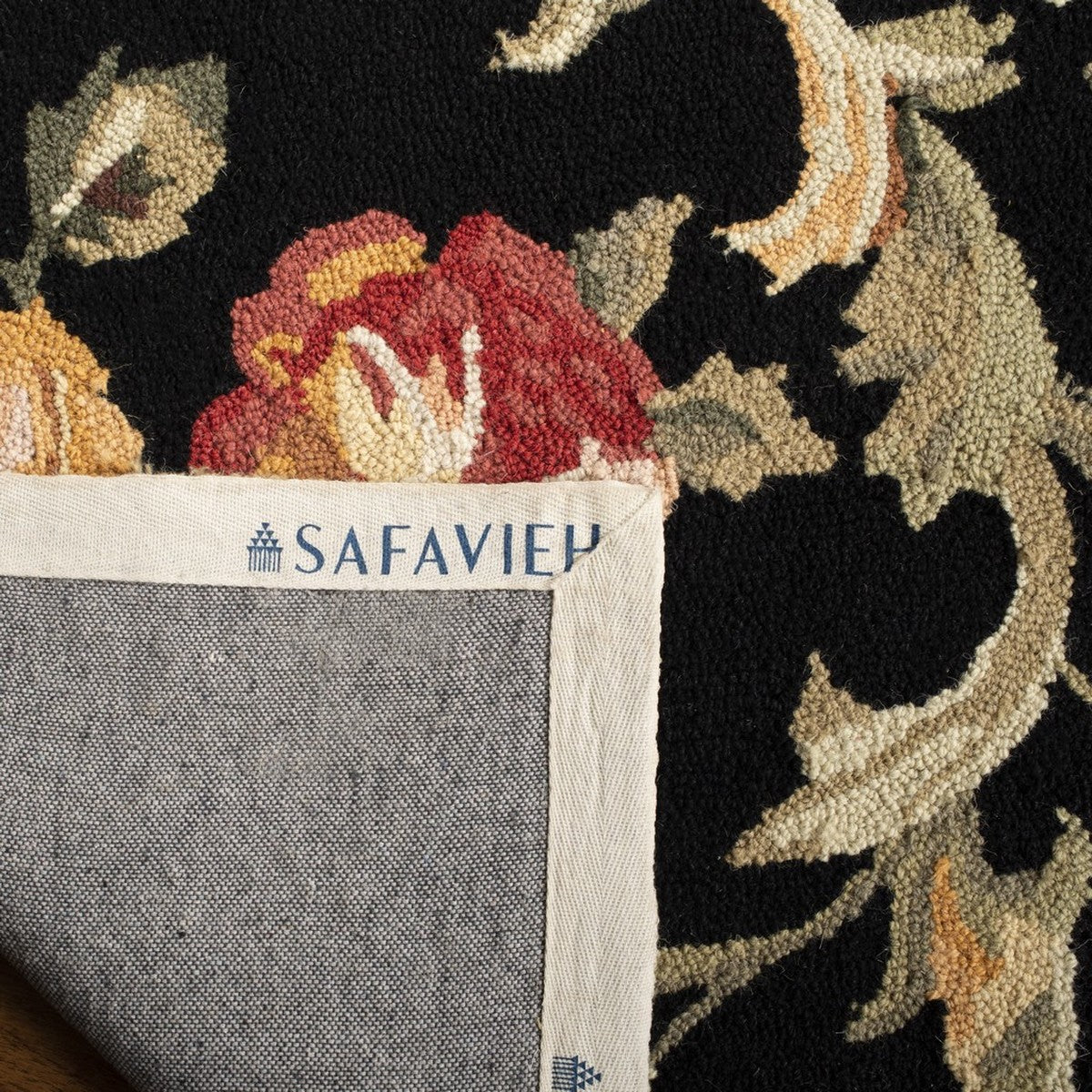 Safavieh Clearance Chelsea HK310B Black Rug