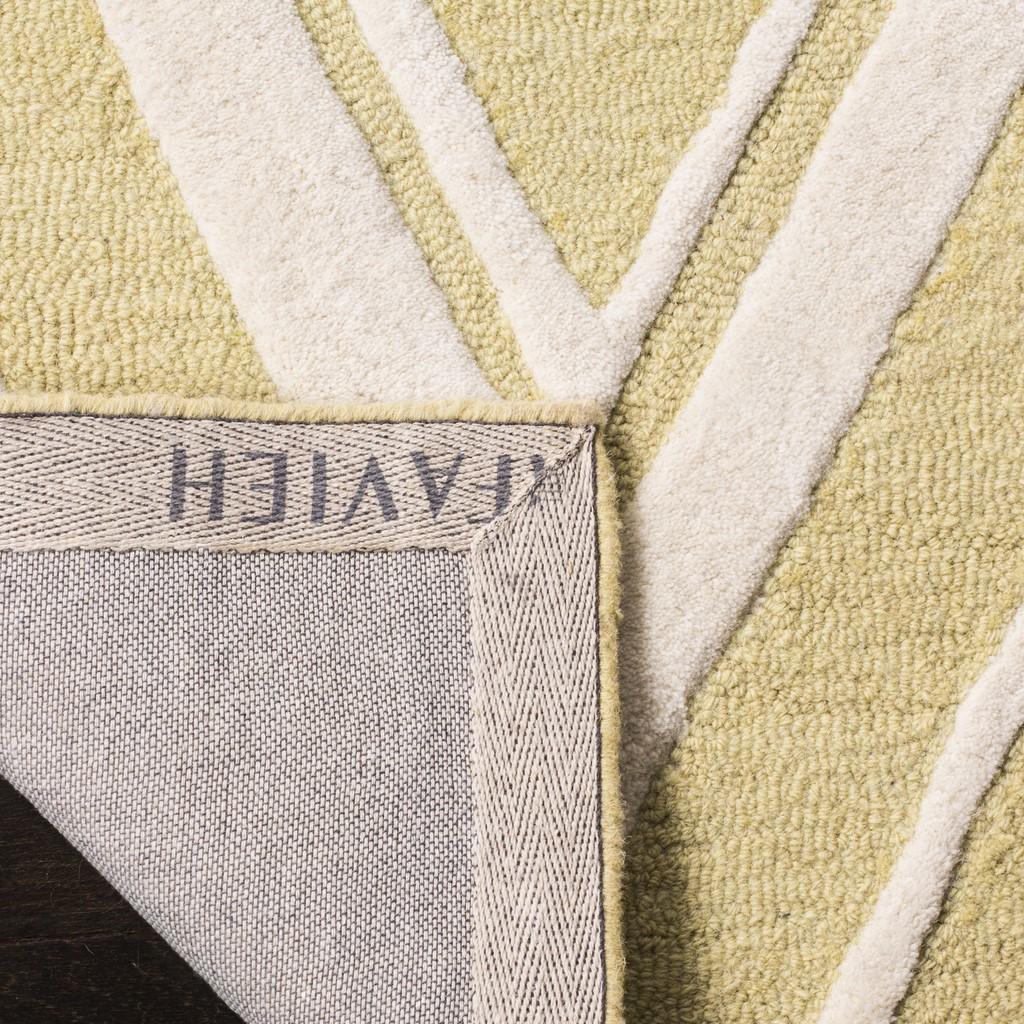 Safavieh Clearance Cambridge CAM711L Light Gold Rug