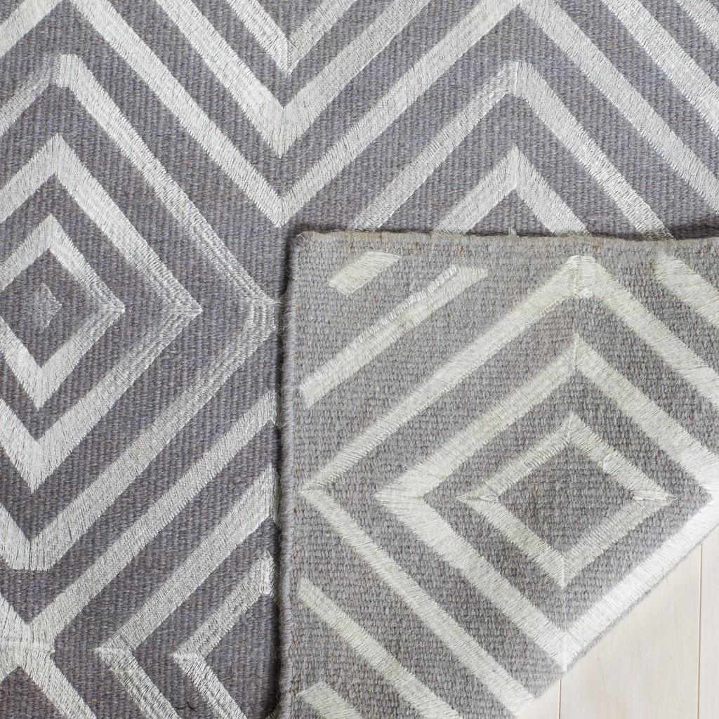 Safavieh Clearance Kilim KLM627A Grey Rug