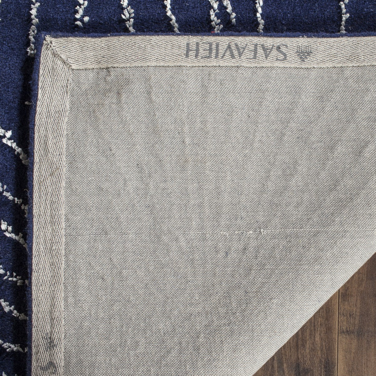 Safavieh Clearance Sohos SOH712M Dark Blue Rug