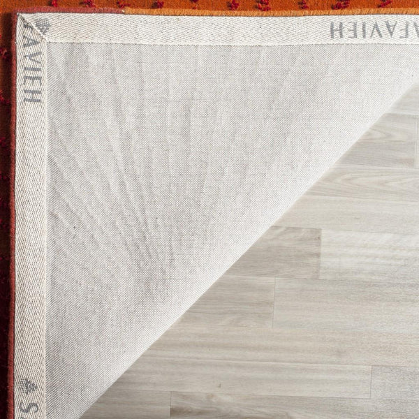 Safavieh Clearance Sohos SOH712R Orange Rug