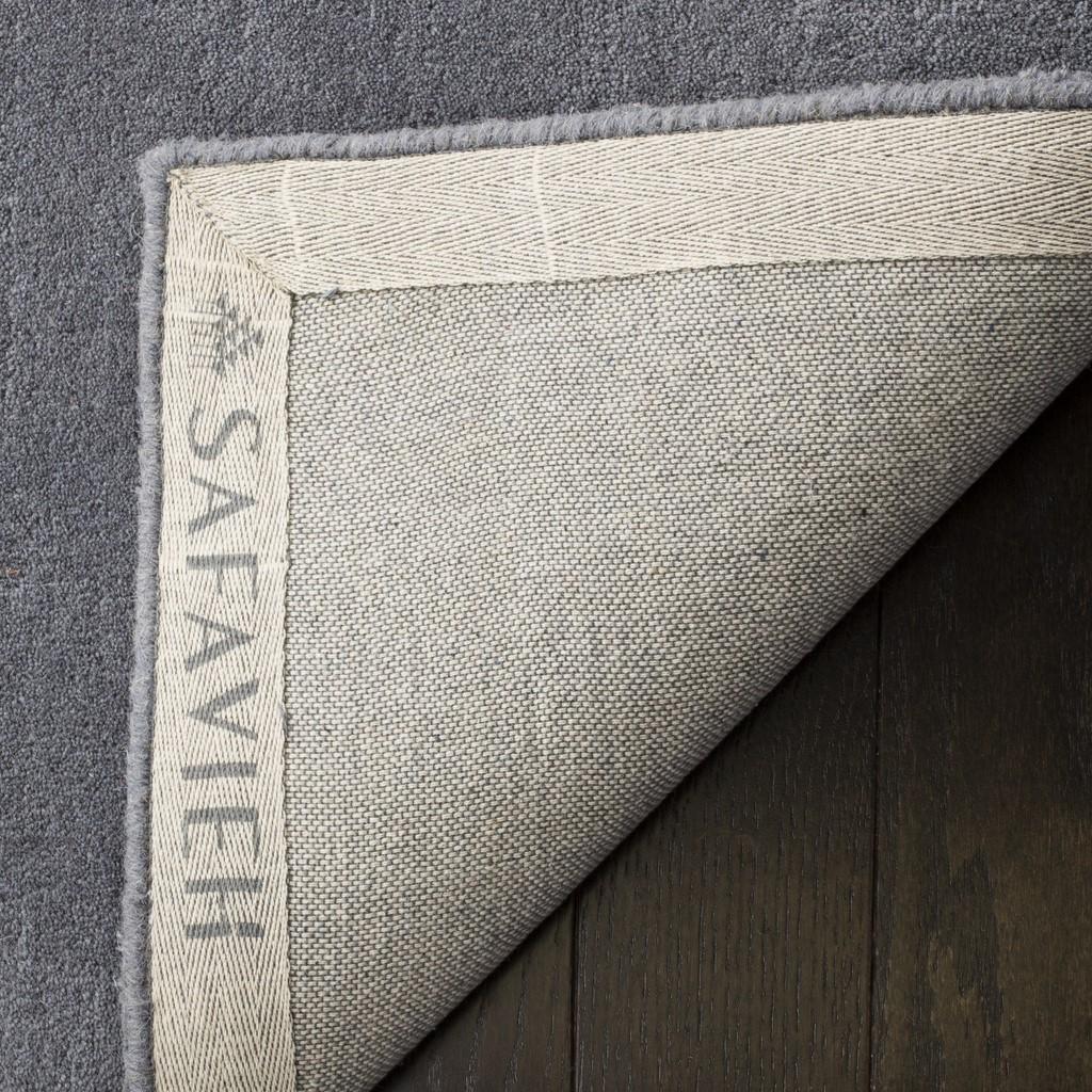 Safavieh Clearance Sohos SOH712E Dark Grey Rug