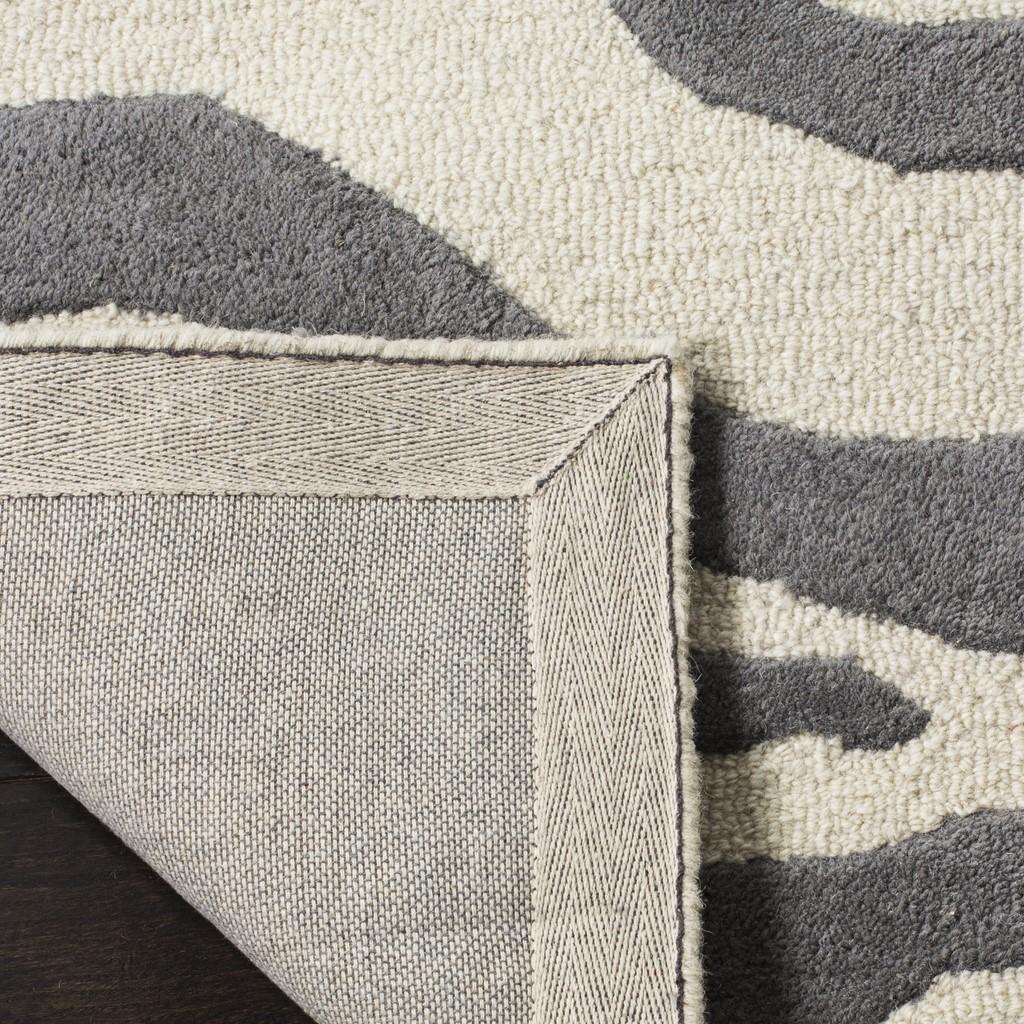 Safavieh Clearance Cambridge CAM709A Ivory Rug