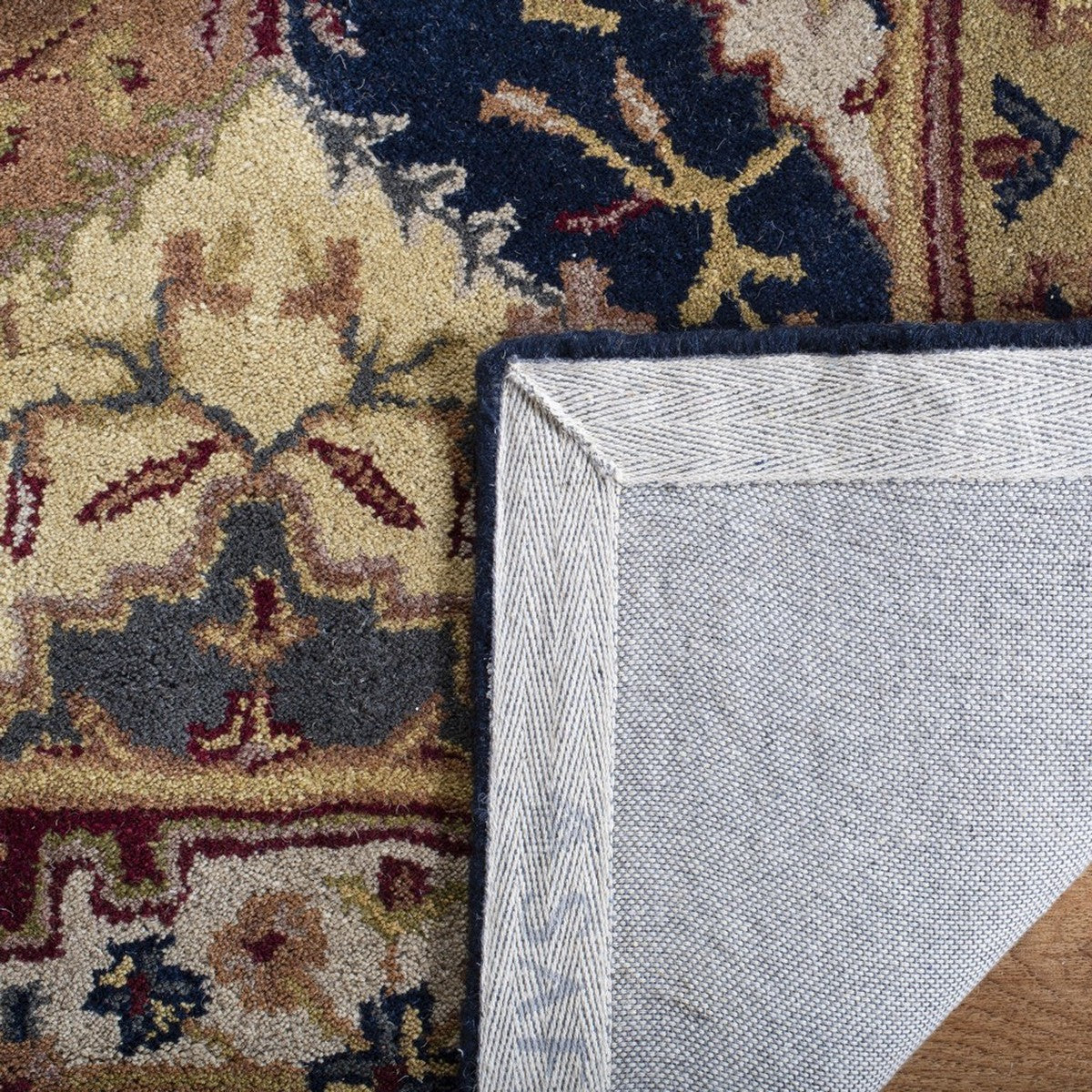 Safavieh Clearance Heritage HG512B Multi Rug