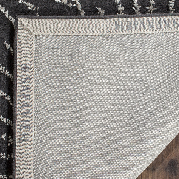 Safavieh Clearance Sohos SOH712H Charcoal Rug