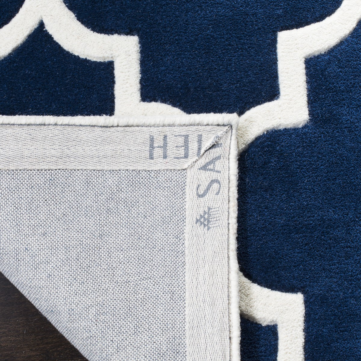 Safavieh Clearance Chatham CHT733C Dark Blue Rug