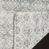 Safavieh Clearance Kilim KLM721B Ivory Rug
