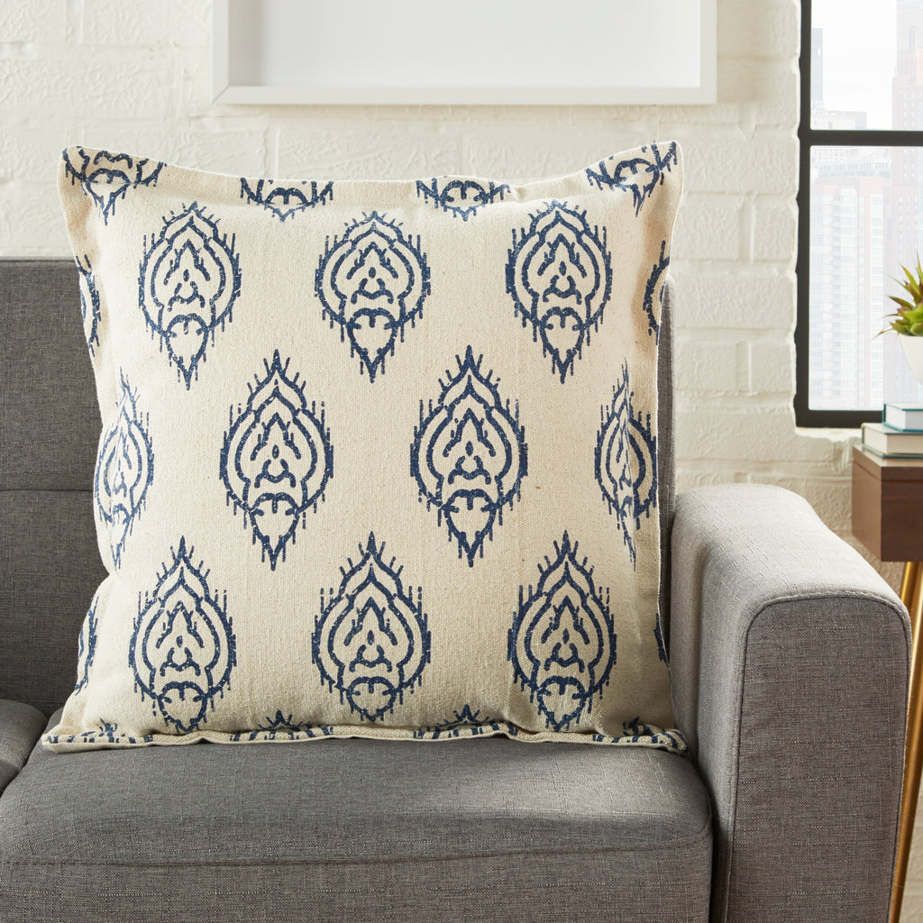 nourison life styles dl561 indigo pillow