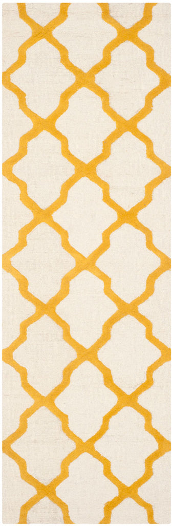 Safavieh Clearance Cambridge CAM121U Ivory Rug