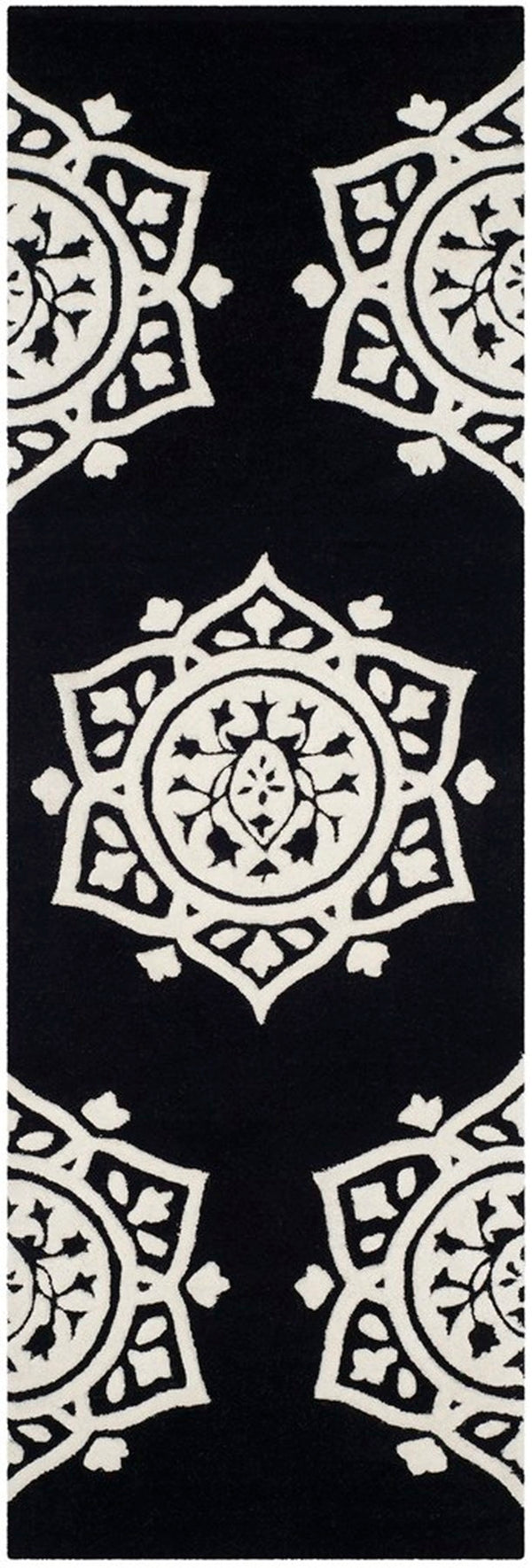 Safavieh Clearance Bella BEL136D Black Rug
