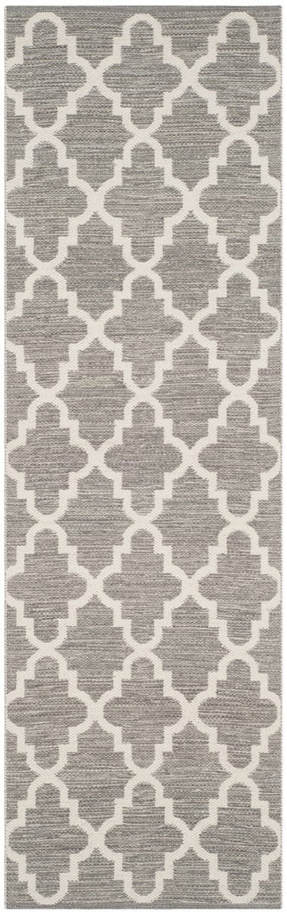 Safavieh Clearance Montauk MTK810A Grey Rug