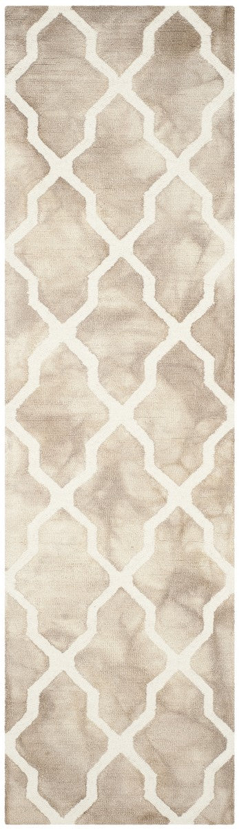Safavieh Clearance Dip Dye DDY540G Beige Rug