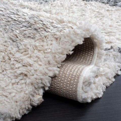safavieh clearance fontana shag fnt890f grey rug