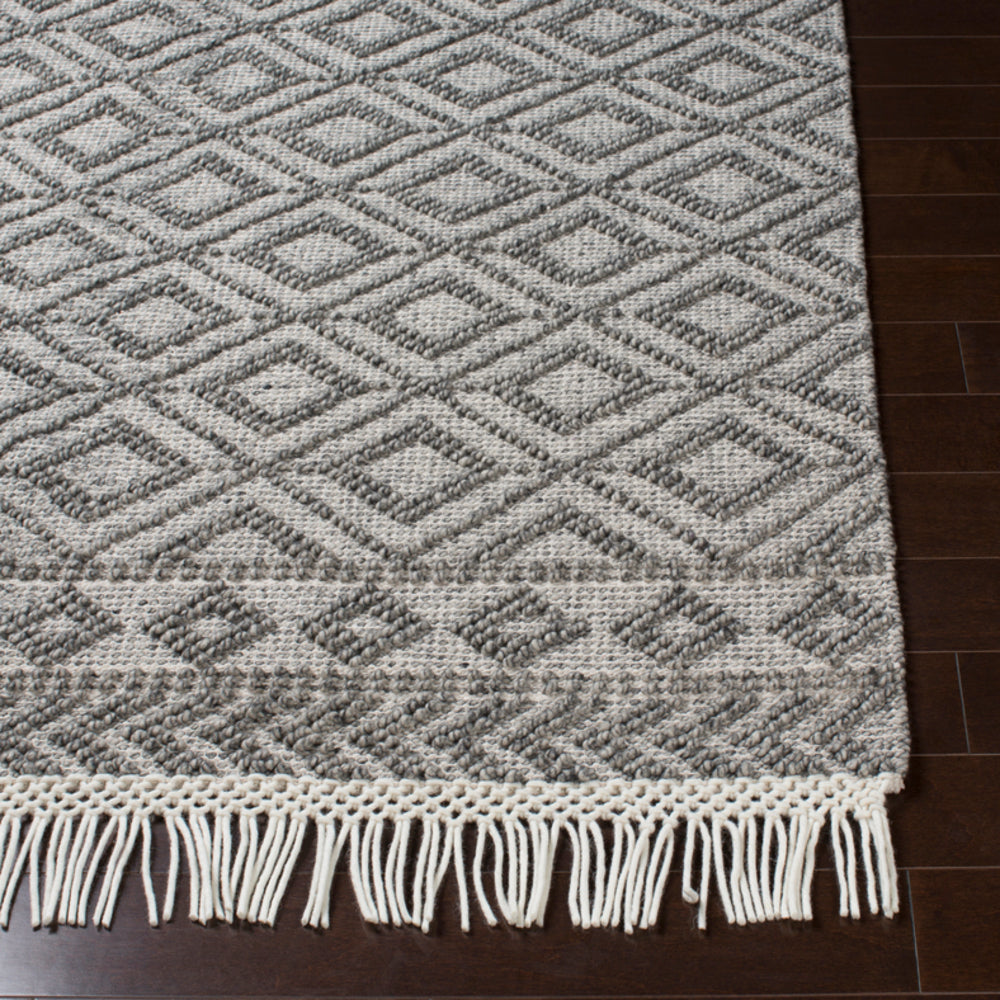 Surya Closeout Farmhouse Tassels FTS-2302 Black Rug