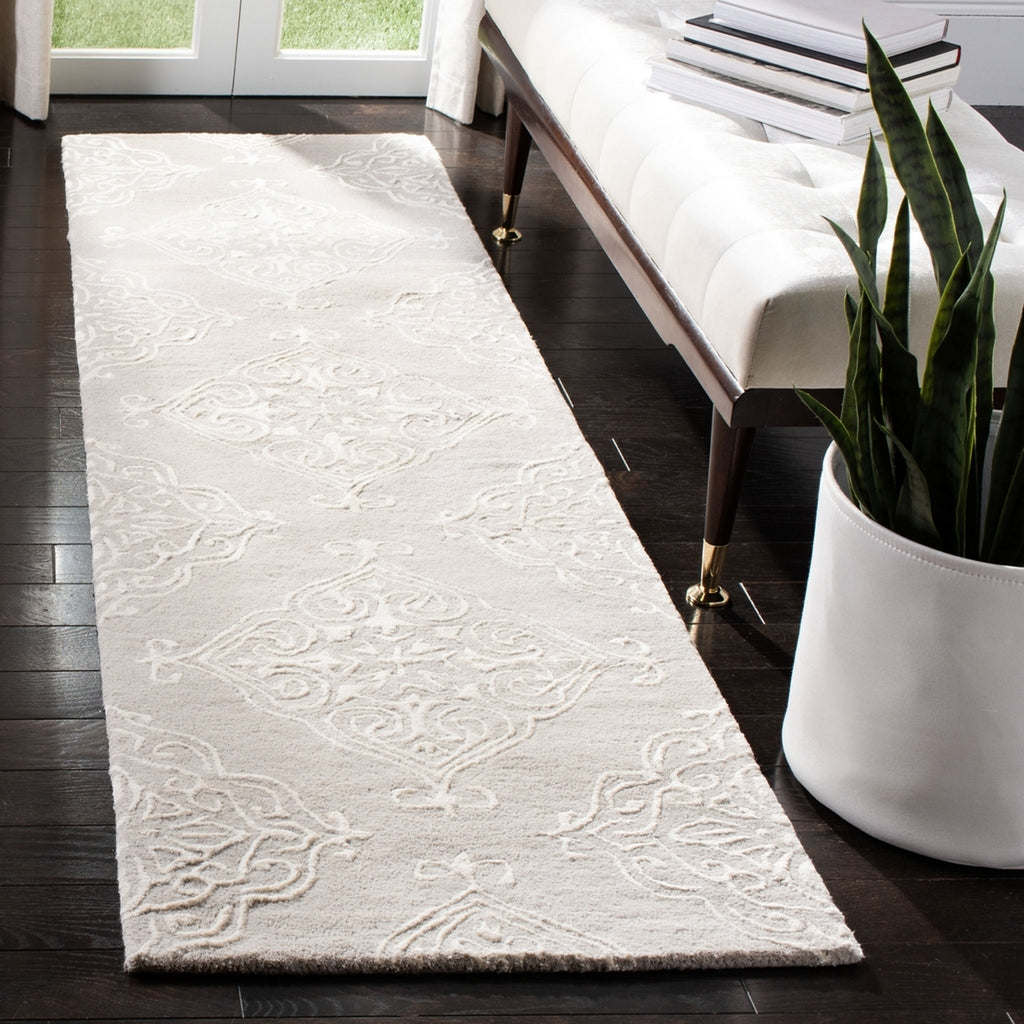 safavieh clearance glamour glm568a silver rug