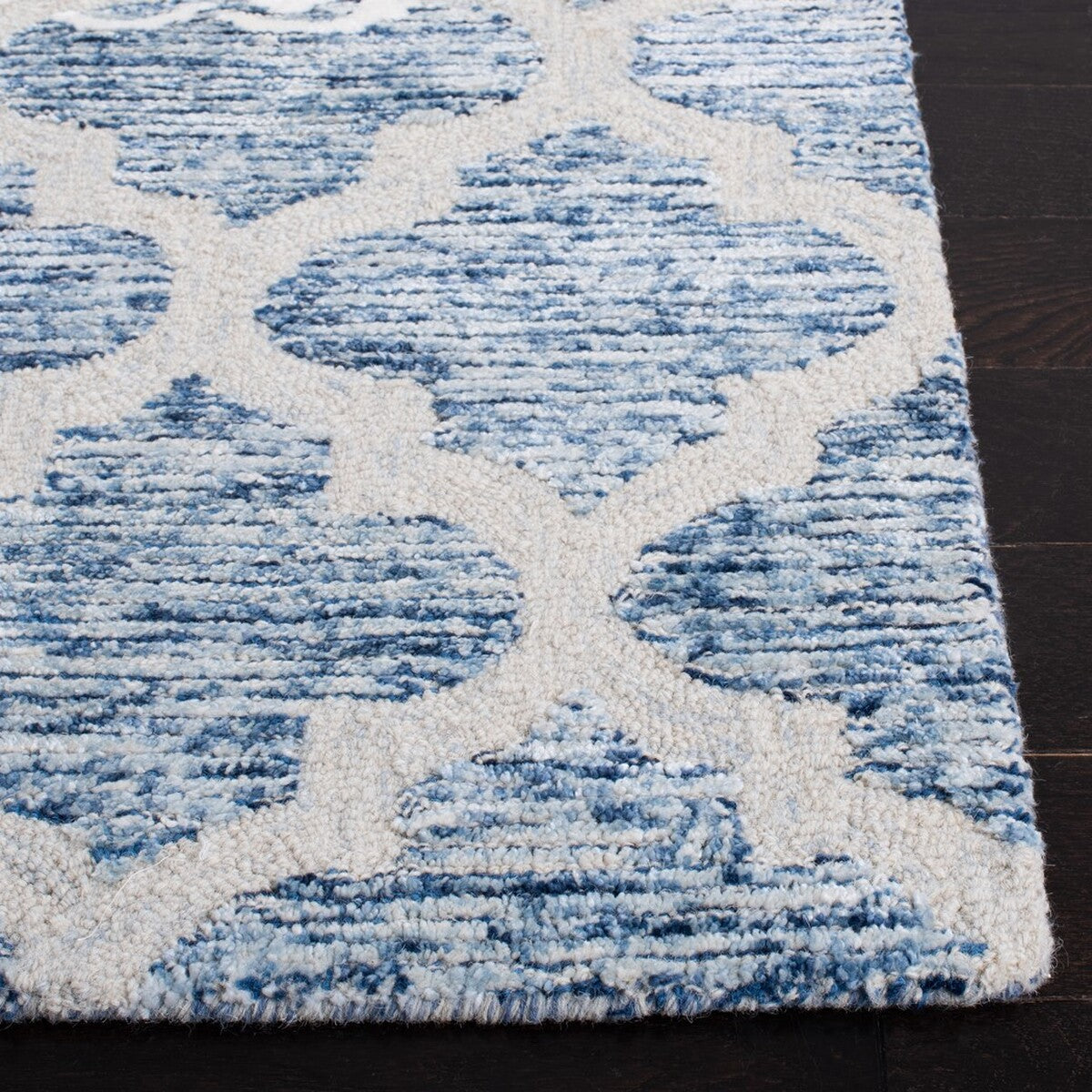 safavieh clearance glamour glm662n navy rug