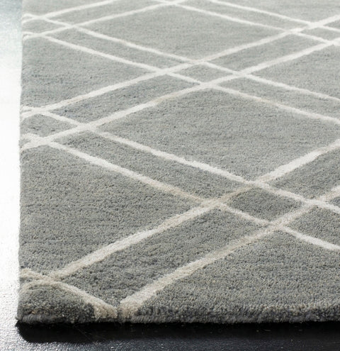 Safavieh Clearance Himalaya HIM901F Dark Grey Rug