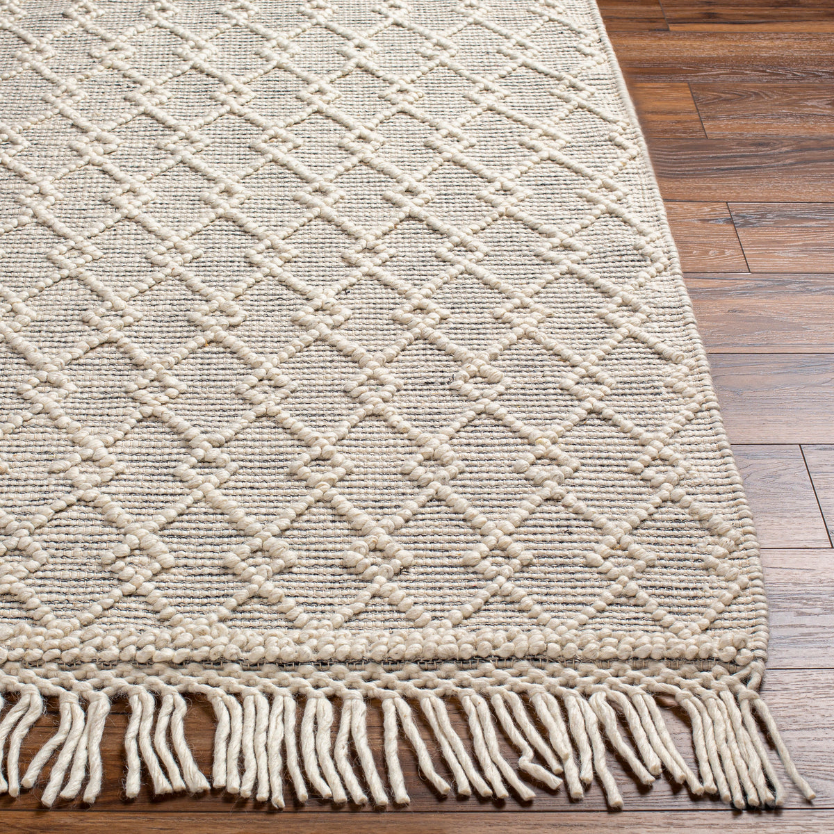 surya hemingway hmg 2304 light grey rug