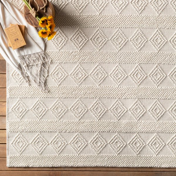 Livabliss Hygge HYG-2302 White Rug