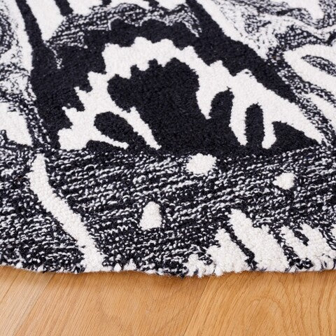 safavieh clearance ikat ikt651z black rug
