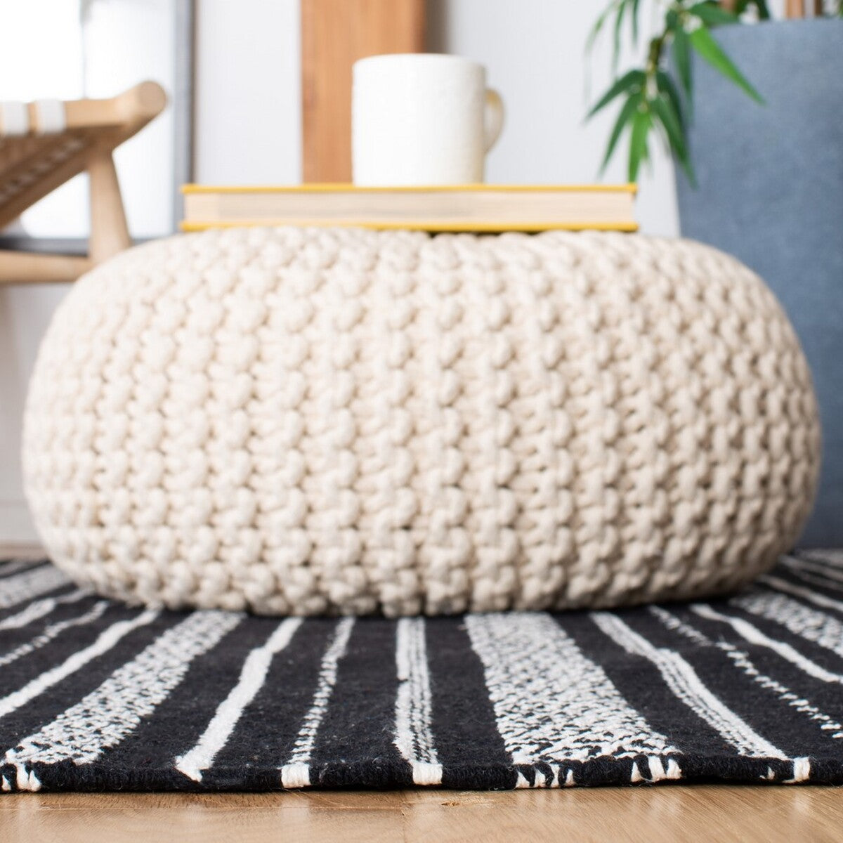 safavieh clearance kilim klm702z black rug