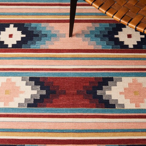safavieh clearance kilim klm713u light pink rug