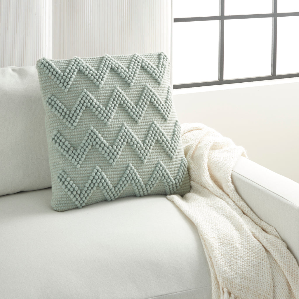 nourison life styles dc173 celadon pillow