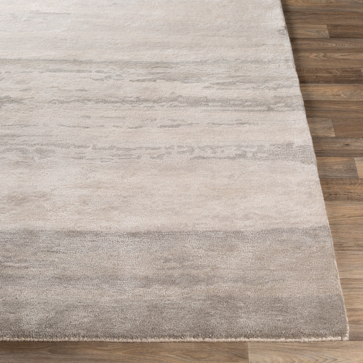 surya kavita kvt 2303 light gray rug