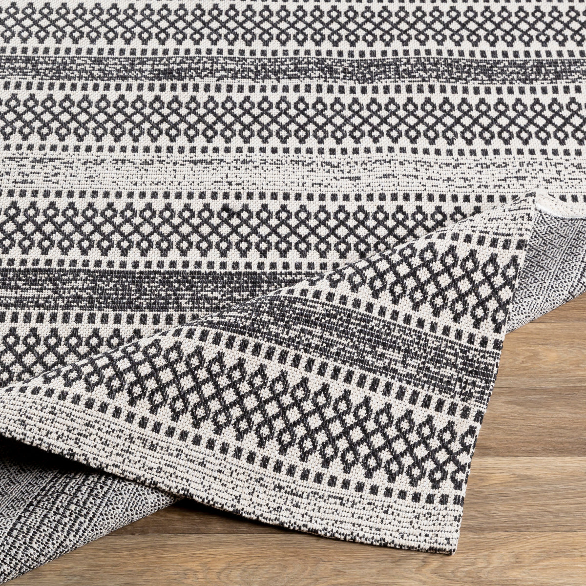 surya rug co la casa lcs 2310 black rug